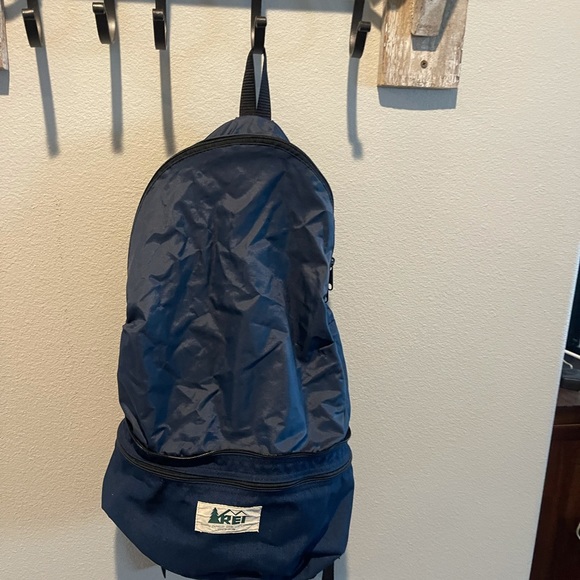 REI Bags Rei Fanny Pack Backpack Poshmark
